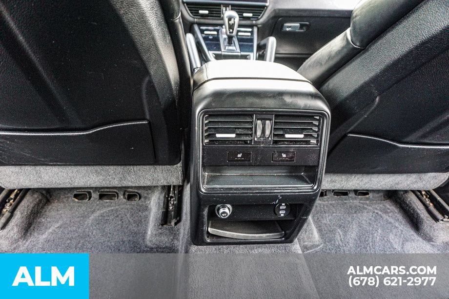 Used 2023 Porsche Cayenne Turbo GT AWD/4WD image 28
