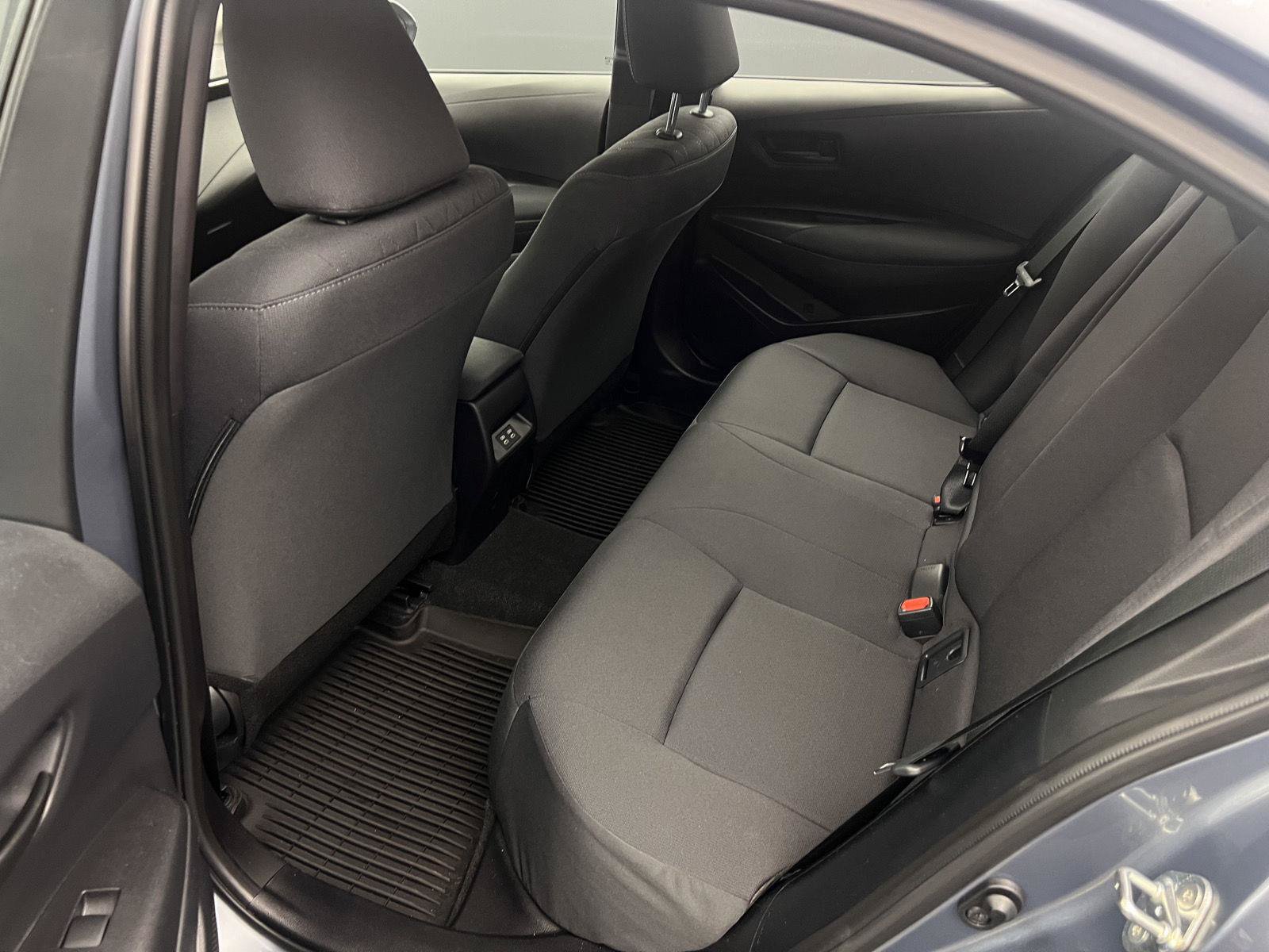 Used 2025 Toyota Corolla LE w/ Convenience Package FWD image 12