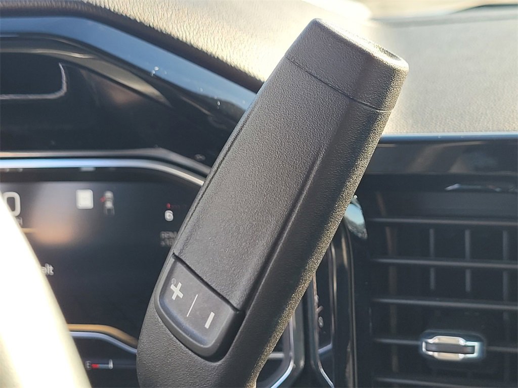 Used 2023 GMC Sierra 1500 Elevation image 26