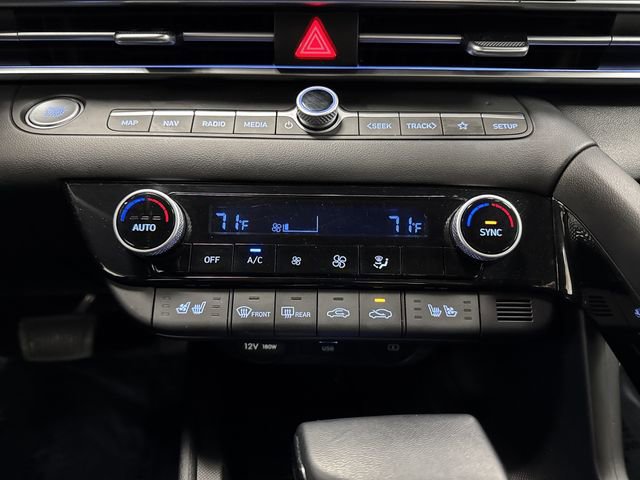 Used 2024 Hyundai Elantra Limited image 20