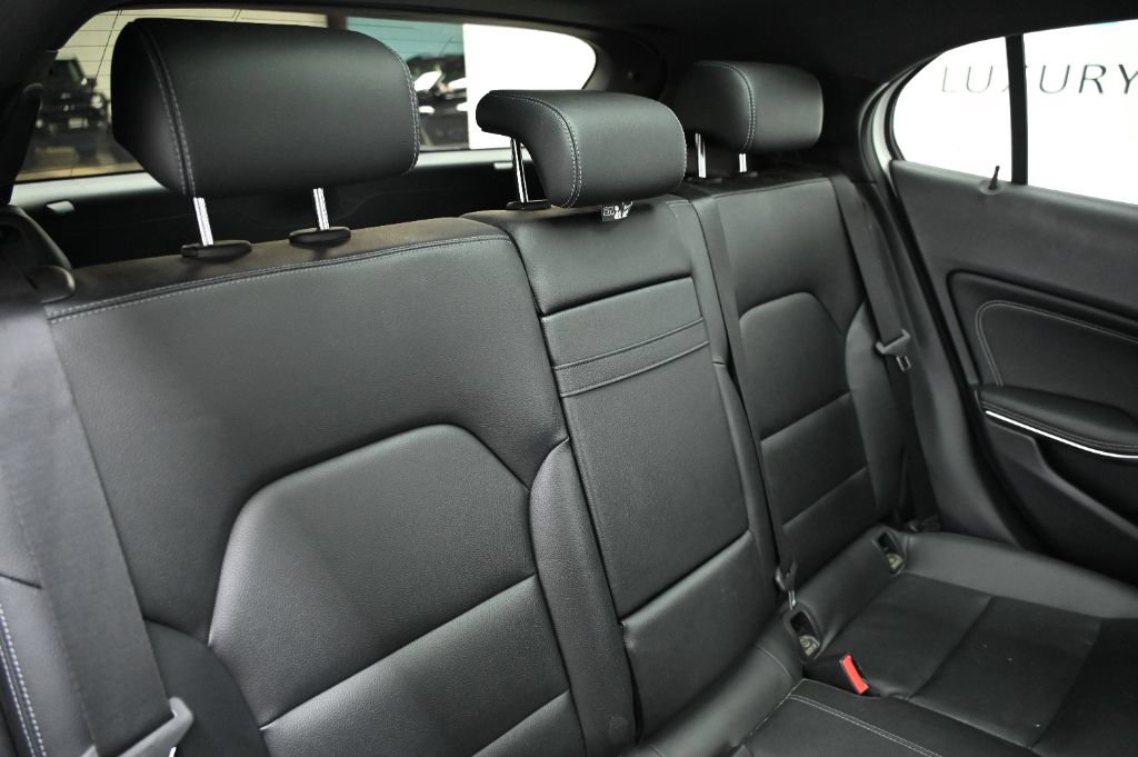 Used 2019 Mercedes-Benz GLA 250 4MATIC image 39
