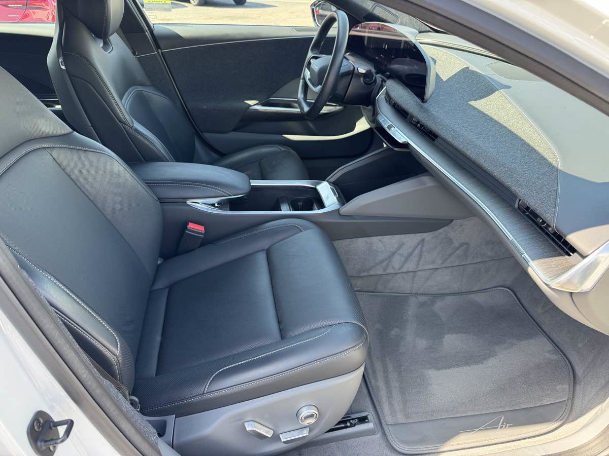 Used 2023 Lucid Air Pure AWD/4WD image 15