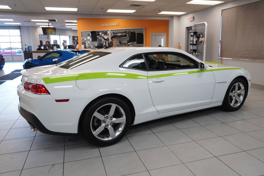 Used 2015 Chevrolet Camaro LT w/ 1LT Preferred Package image 12