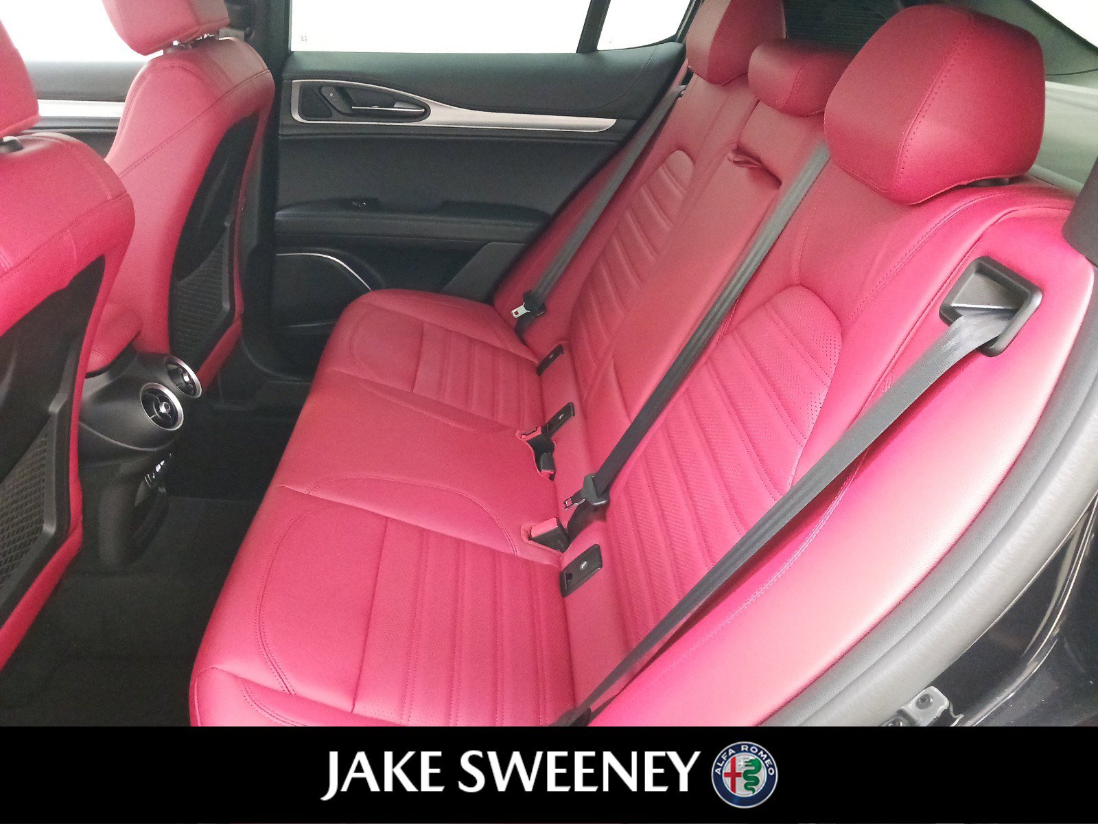 New 2022 Alfa Romeo Stelvio Veloce image 12