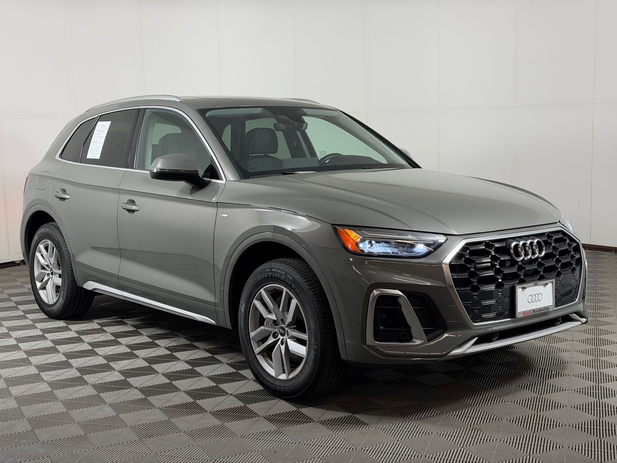Certified 2023 Audi Q5 2.0T Premium w/ Convenience Package AWD/4WD image 7