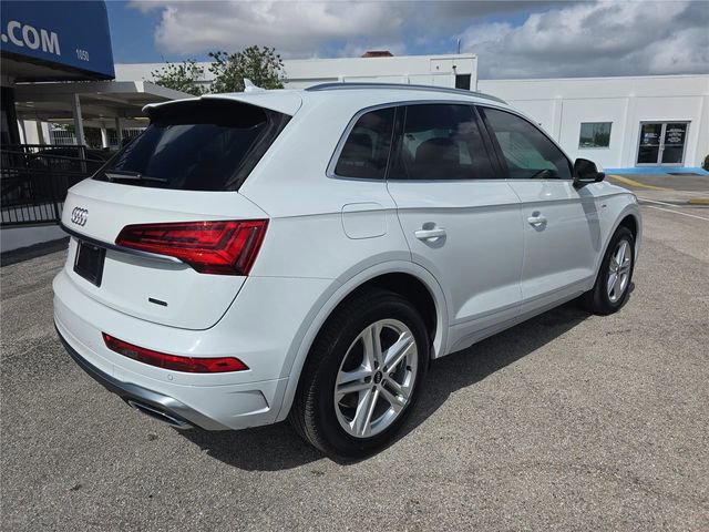 Used 2022 Audi Q5 e Premium image 3