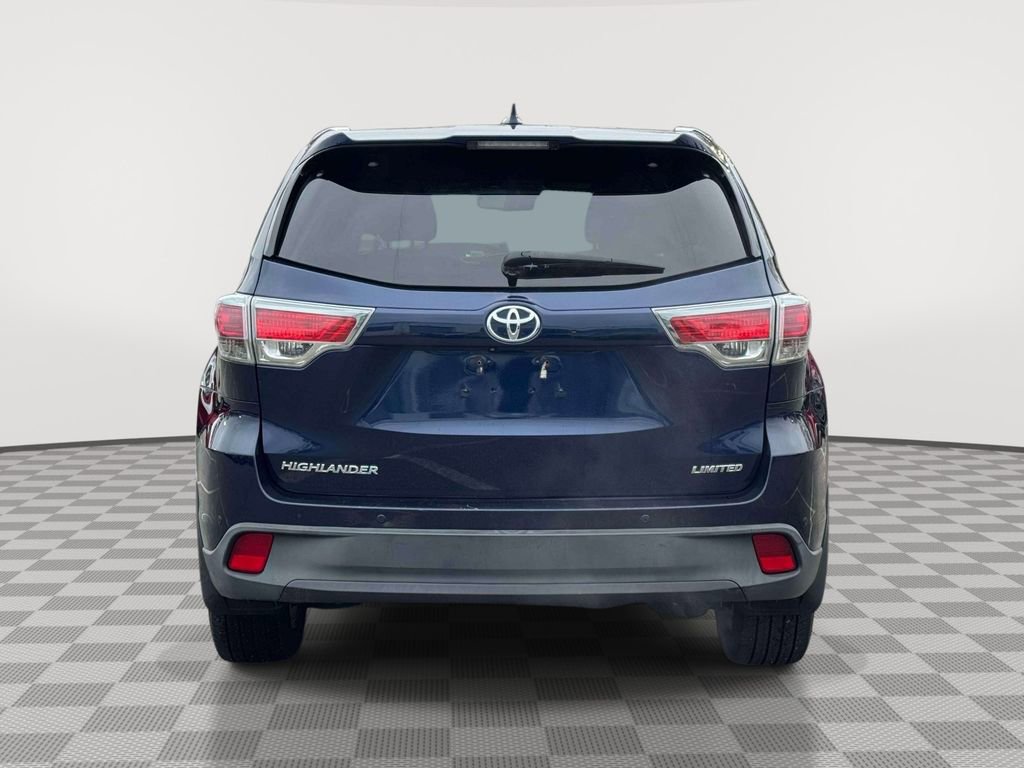 Used 2015 Toyota Highlander Limited Platinum image 6