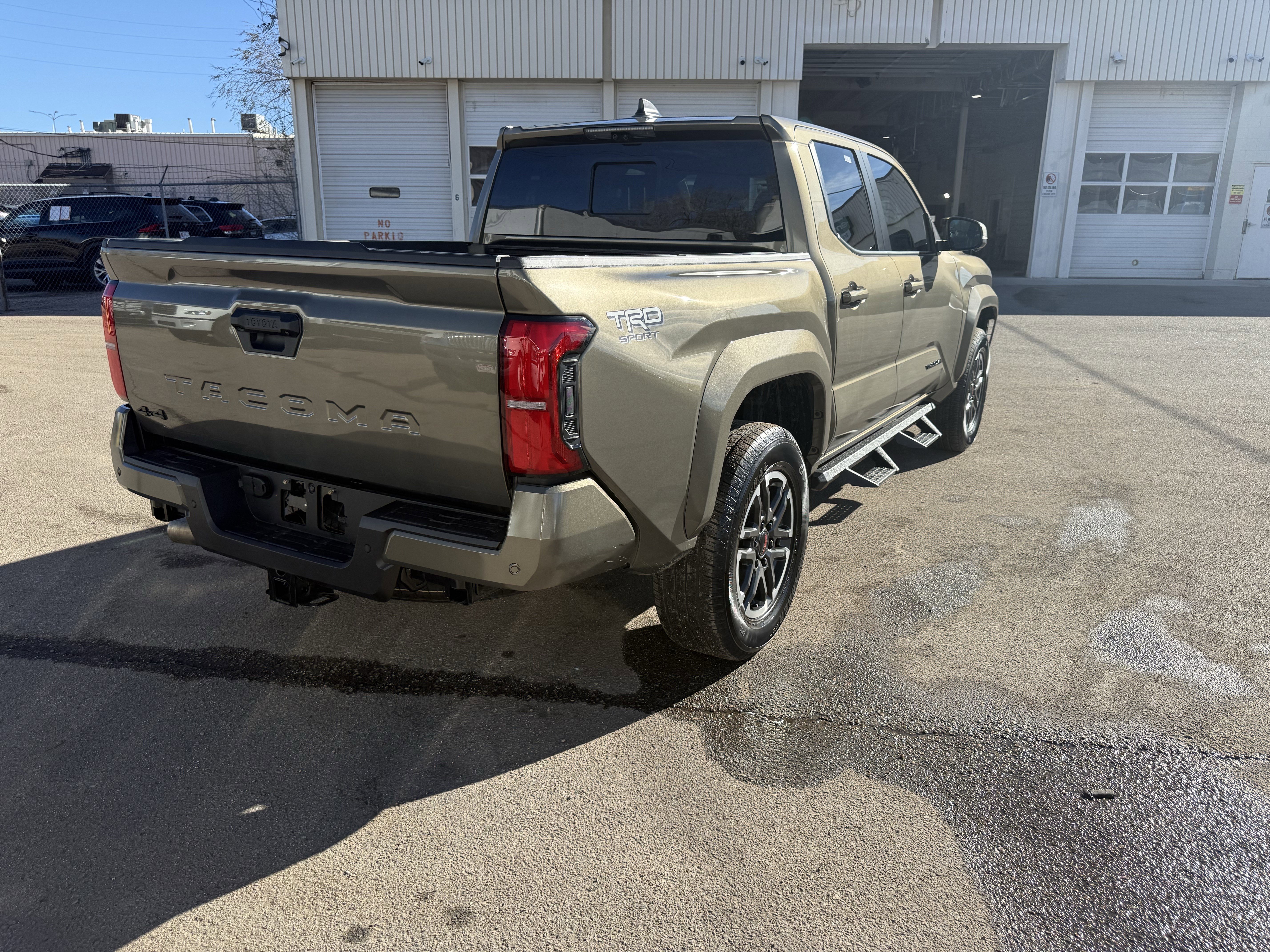 Certified 2025 Toyota Tacoma TRD Sport w/ TRD Sport Premium Package image 6