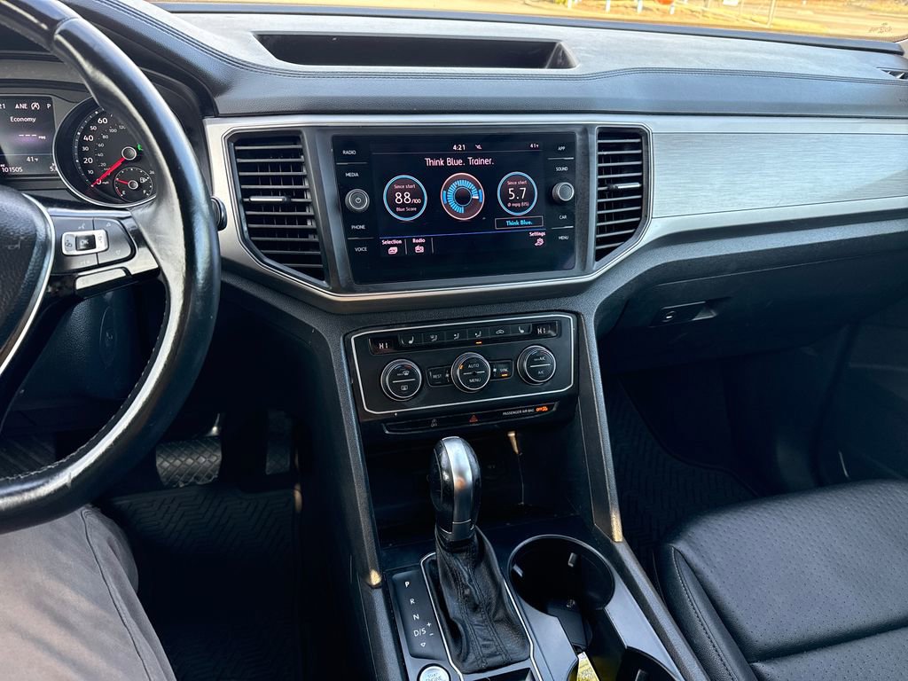 Used 2019 Volkswagen Atlas SE w/ Towing Package image 18