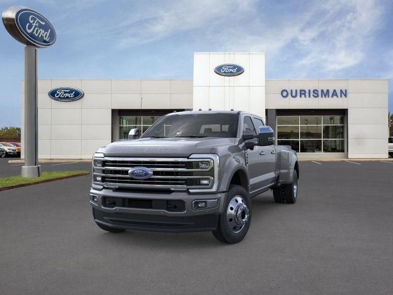 New 2026 Ford F450 Platinum w/ Platinum Plus Package image 3