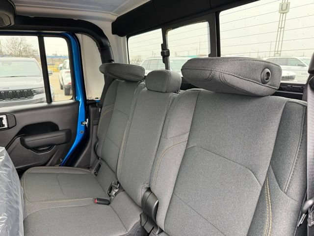 Used 2026 Jeep Gladiator Sport AWD/4WD image 10