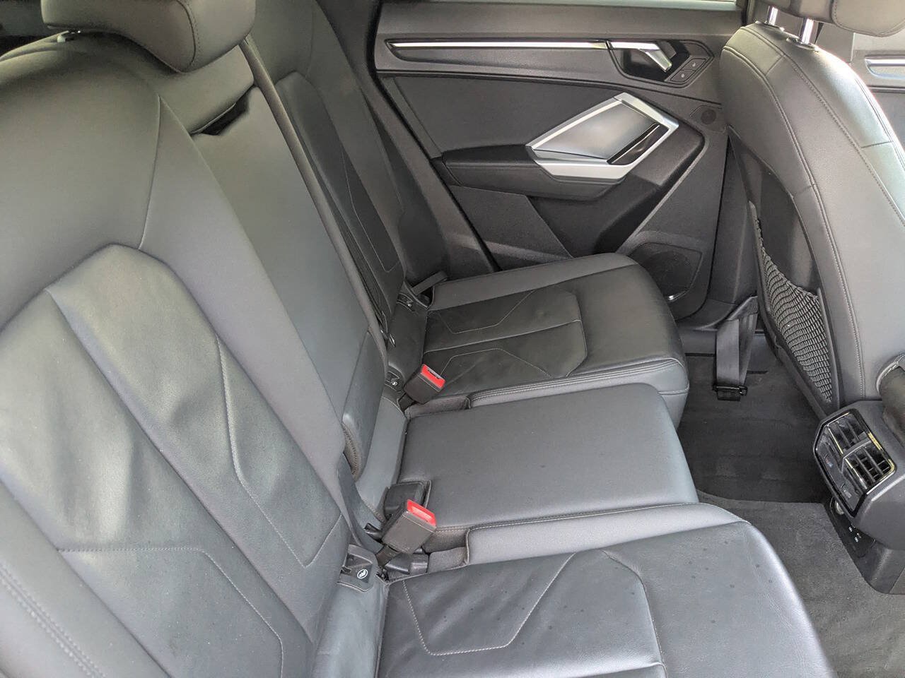 Used 2020 Audi Q3 2.0T Premium AWD/4WD image 13