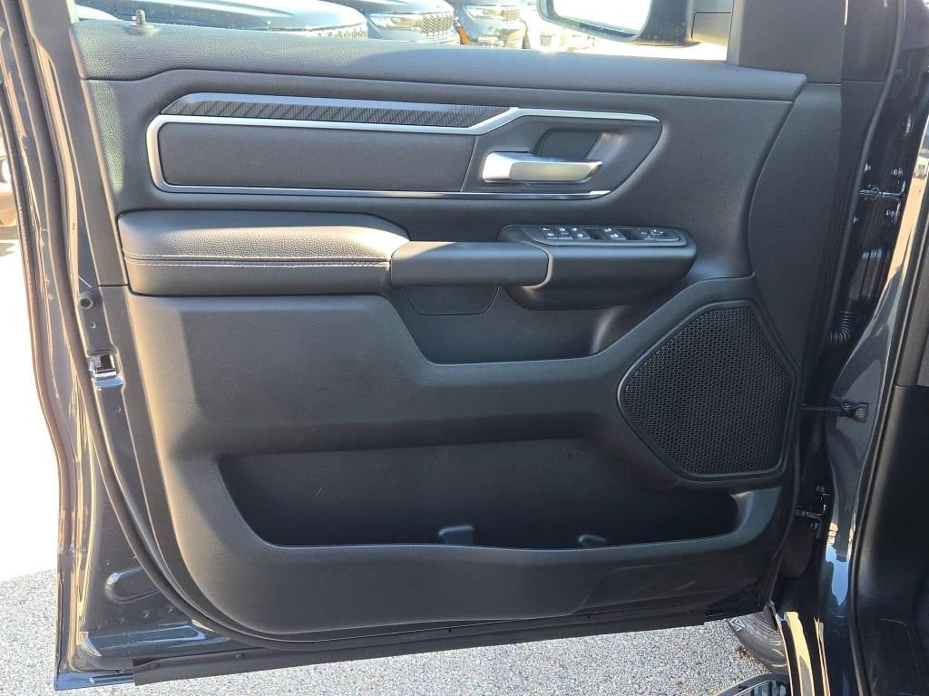 New 2026 RAM 1500 Big Horn AWD/4WD image 23