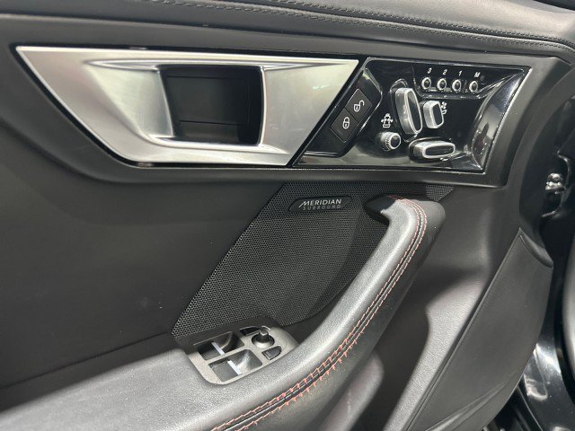 Used 2015 Jaguar F-TYPE S RWD image 50
