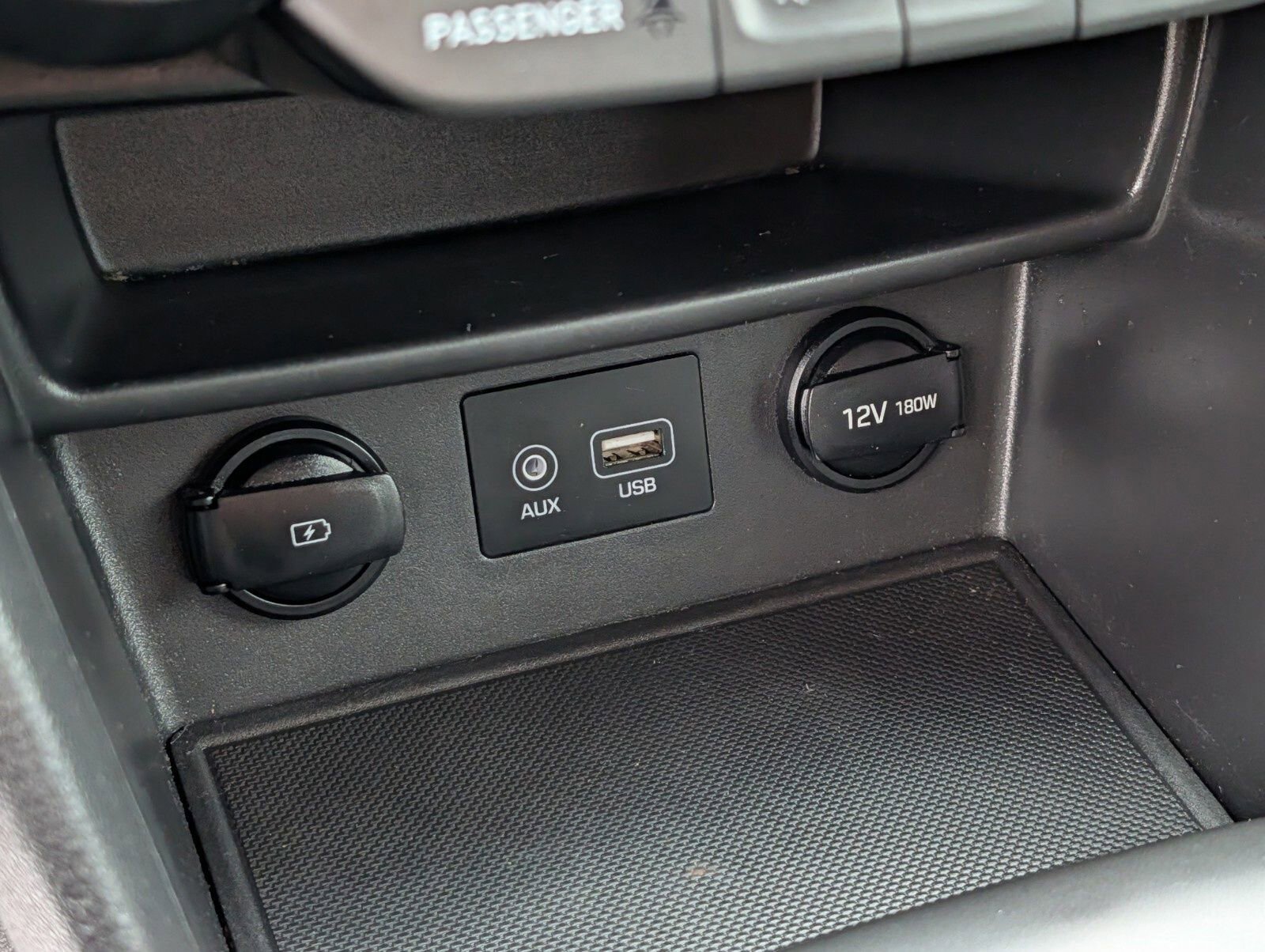 Used 2021 Hyundai Kona SEL FWD image 8
