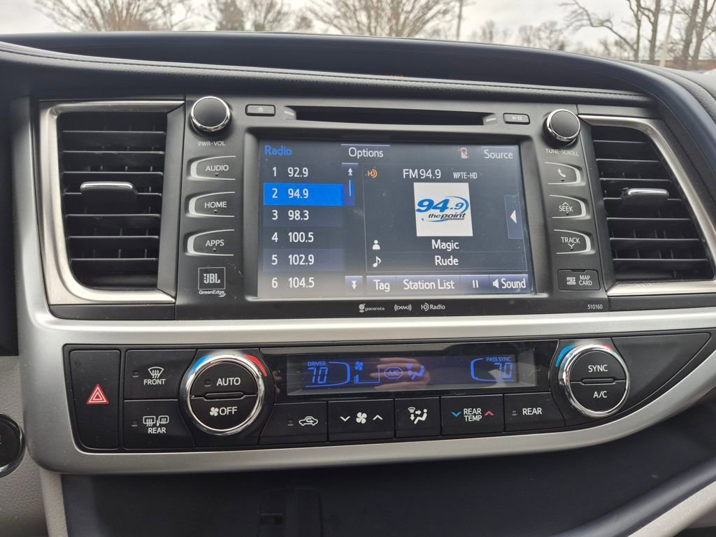 Used 2016 Toyota Highlander Limited image 21