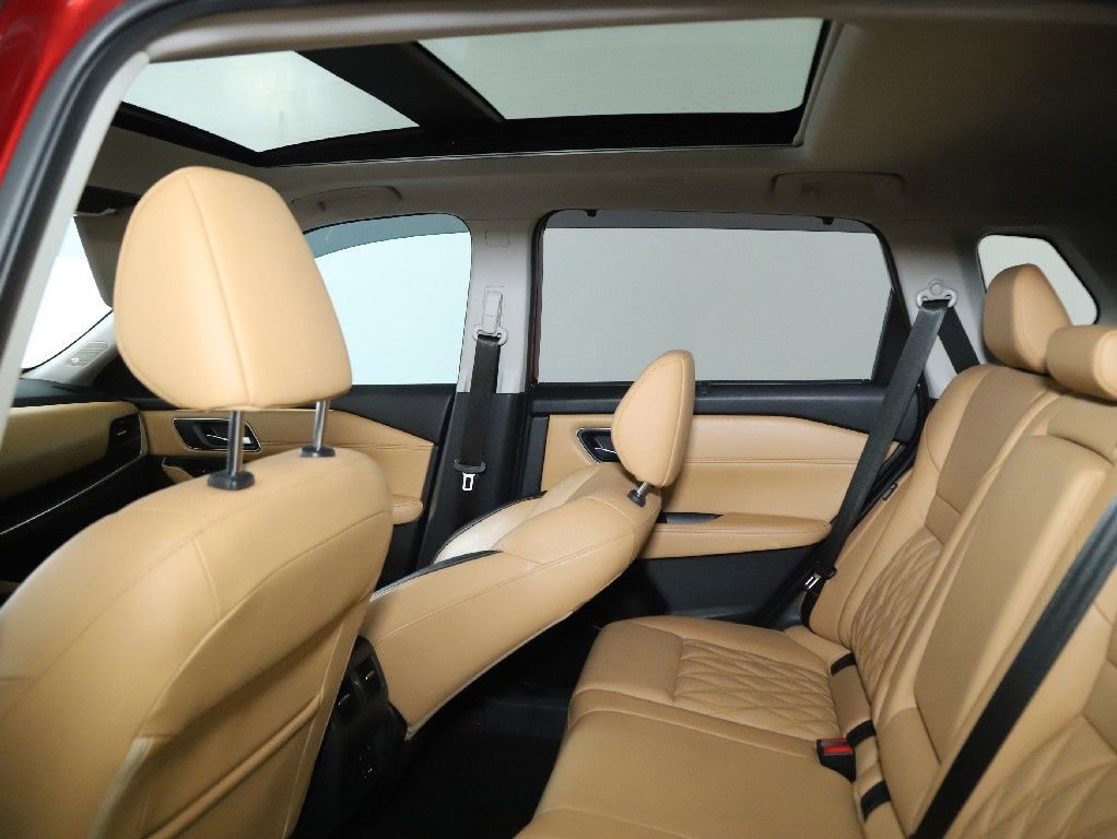 Used 2021 Nissan Rogue Platinum image 15