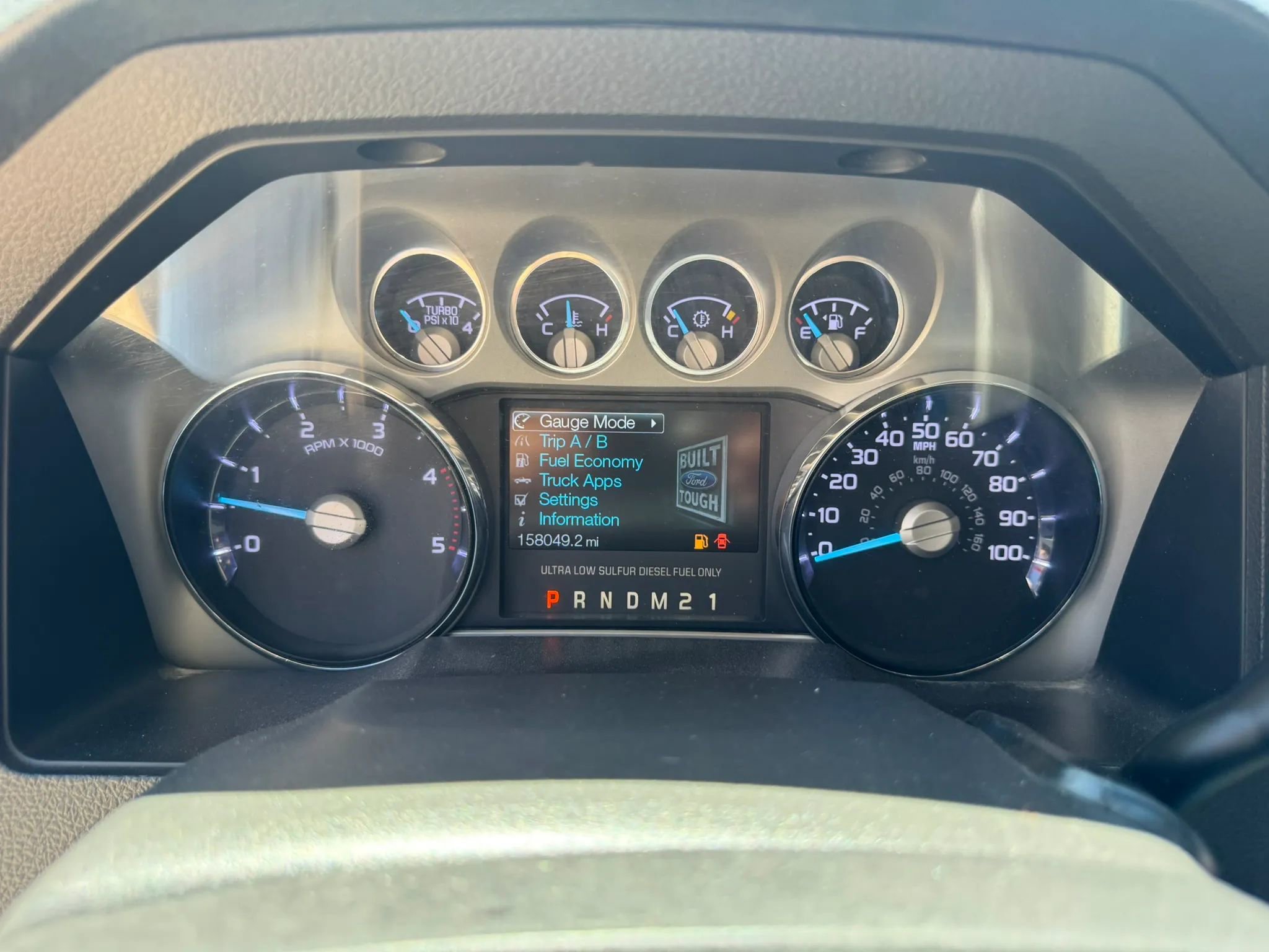 Used 2016 Ford F250 Platinum w/ FX4 Off-Road Package AWD/4WD image 12