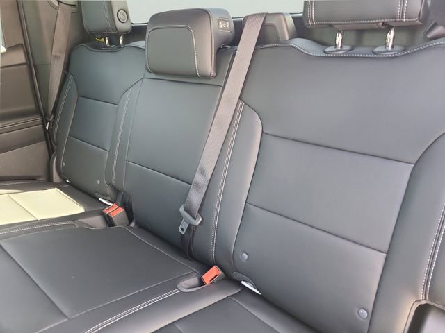 New 2026 Chevrolet Silverado EV LT image 10