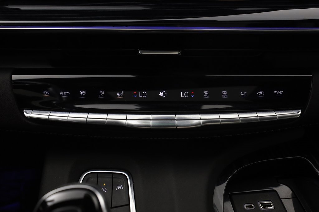 Used 2022 Cadillac Escalade ESV Sport image 34