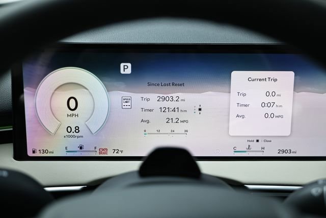 Certified 2026 Genesis GV70 2.5T image 31