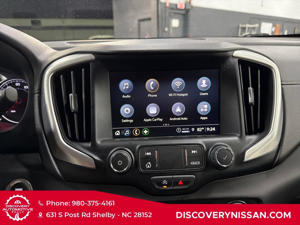 Used 2024 GMC Terrain SLT AWD/4WD image 18