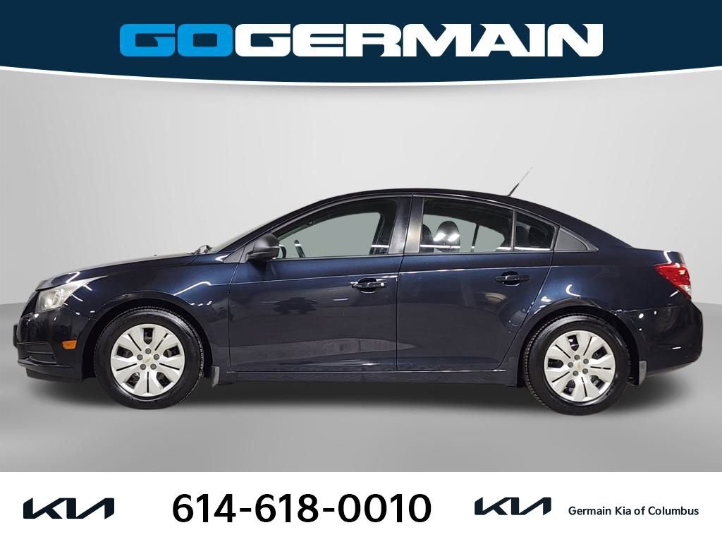 Used 2014 Chevrolet Cruze LS image 11