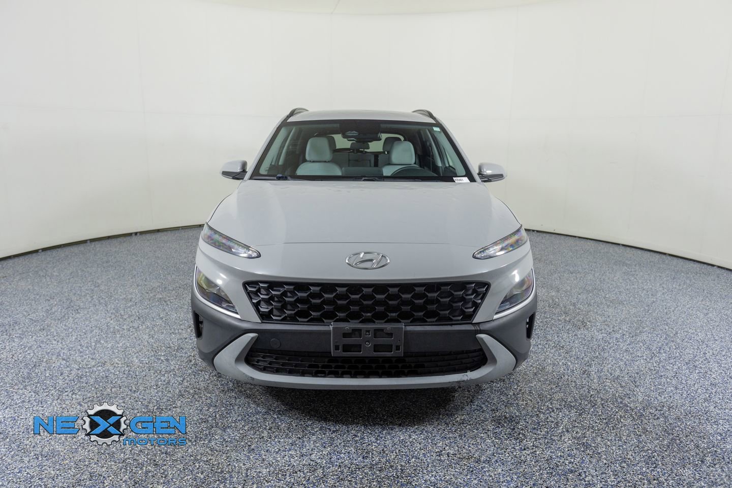 Used 2023 Hyundai Kona SEL image 2