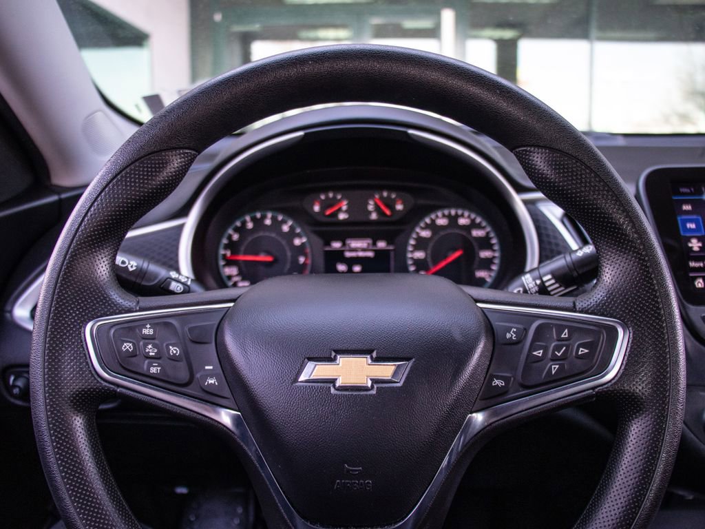 Used 2024 Chevrolet Malibu LT image 13
