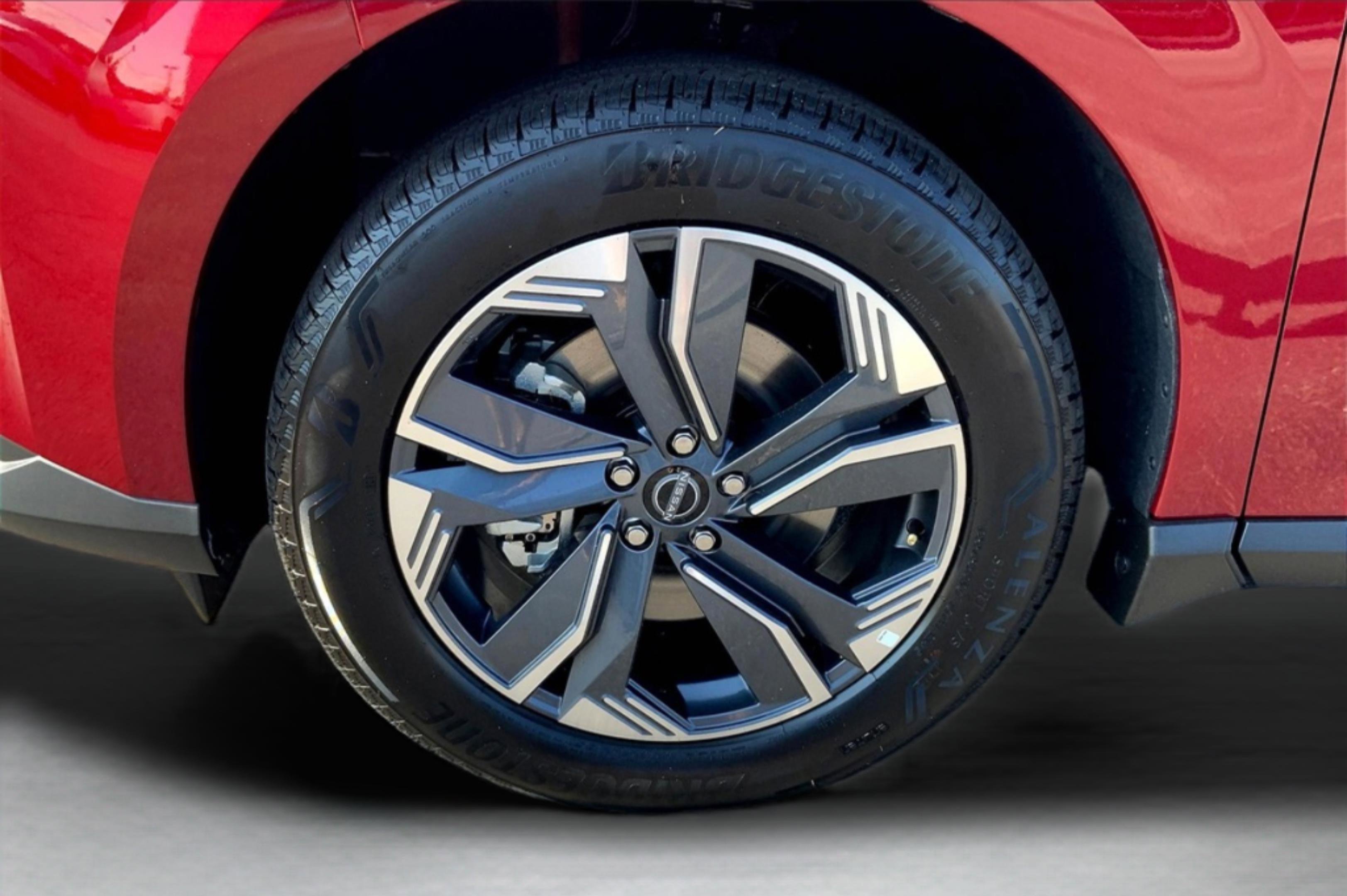 New 2025 Nissan Murano SL image 12