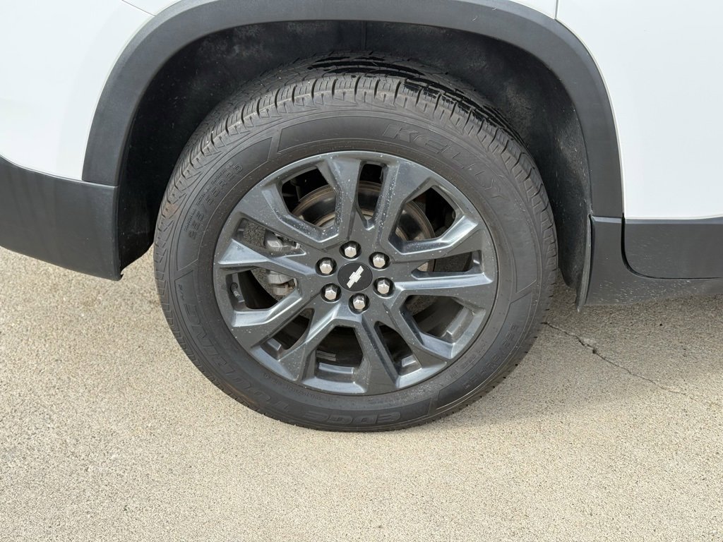 Used 2021 Chevrolet Traverse RS image 11