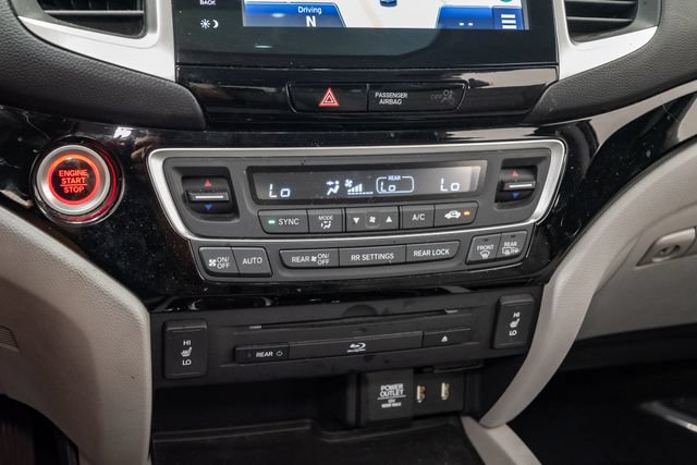Used 2016 Honda Pilot Touring image 22