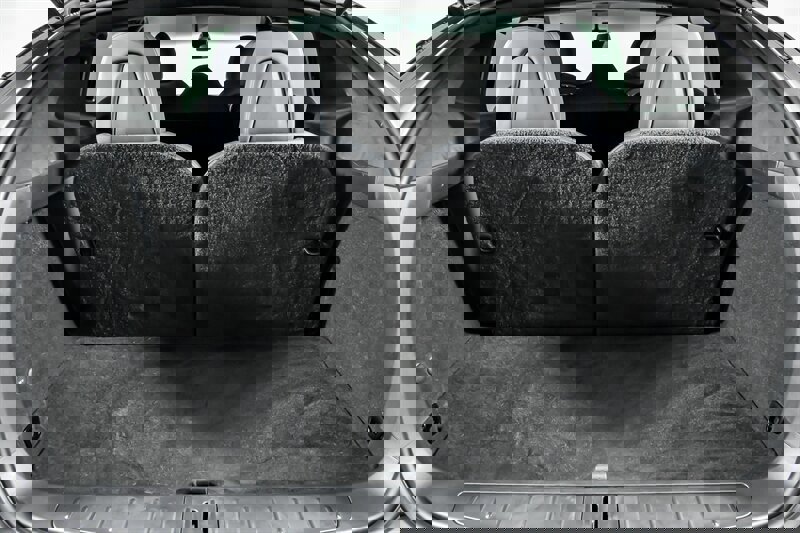 Used 2020 Tesla Model X image 14