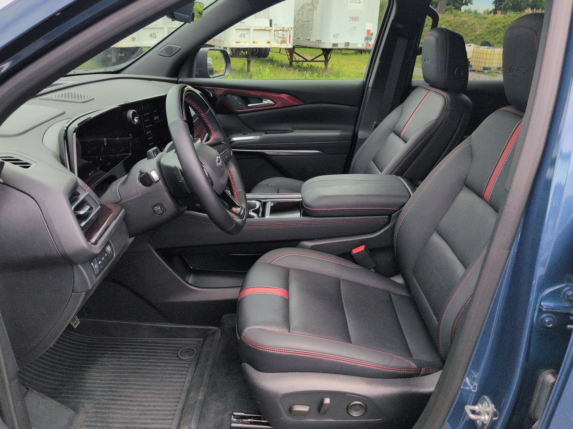 Certified 2026 Chevrolet Traverse RS w/ LPO, Floor Liner Package AWD/4WD image 20