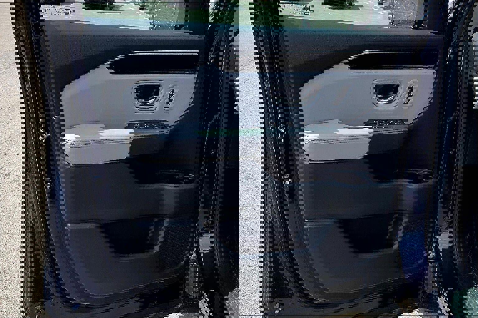 Used 2025 Honda Pilot EX-L image 21