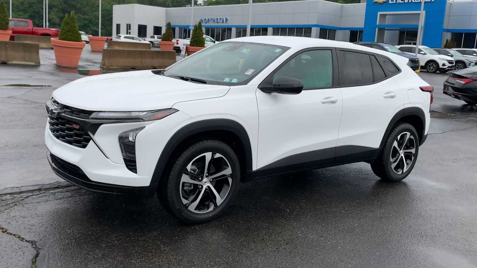 Certified 2024 Chevrolet Trax RS w/ Driver Confidence Package FWD image 4