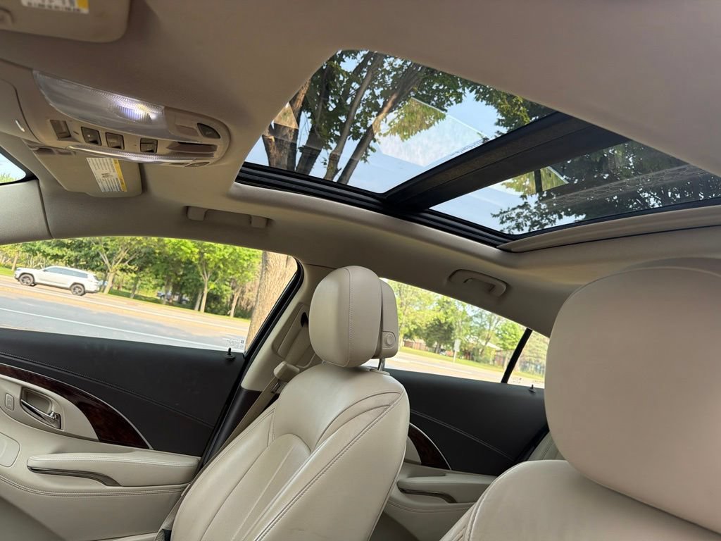 Used 2014 Buick LaCrosse Premium w/ Driver Confidence Package FWD image 13