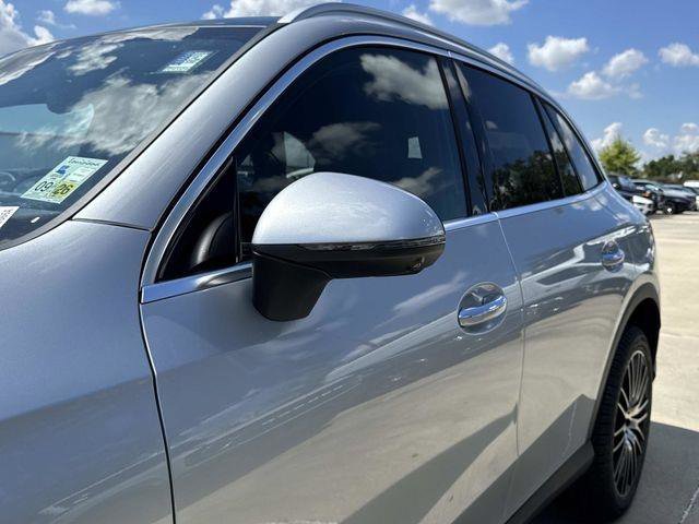 Certified 2023 Mercedes-Benz GLC 300 image 6