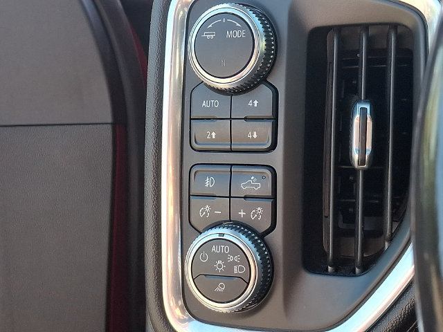 Used 2020 GMC Sierra 3500 Denali w/ Denali Ultimate Package AWD/4WD image 27