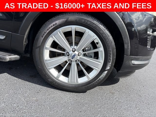 Used 2019 Ford Explorer Limited w/ Class III Trailer Tow Package FWD image 8