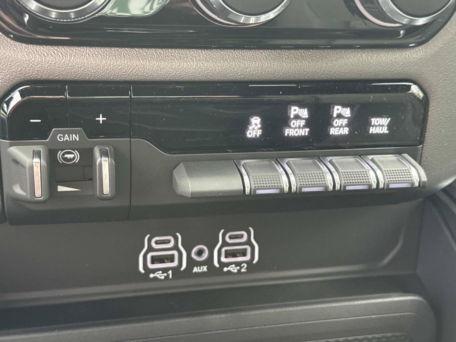 New 2026 RAM 1500 Big Horn AWD/4WD image 29
