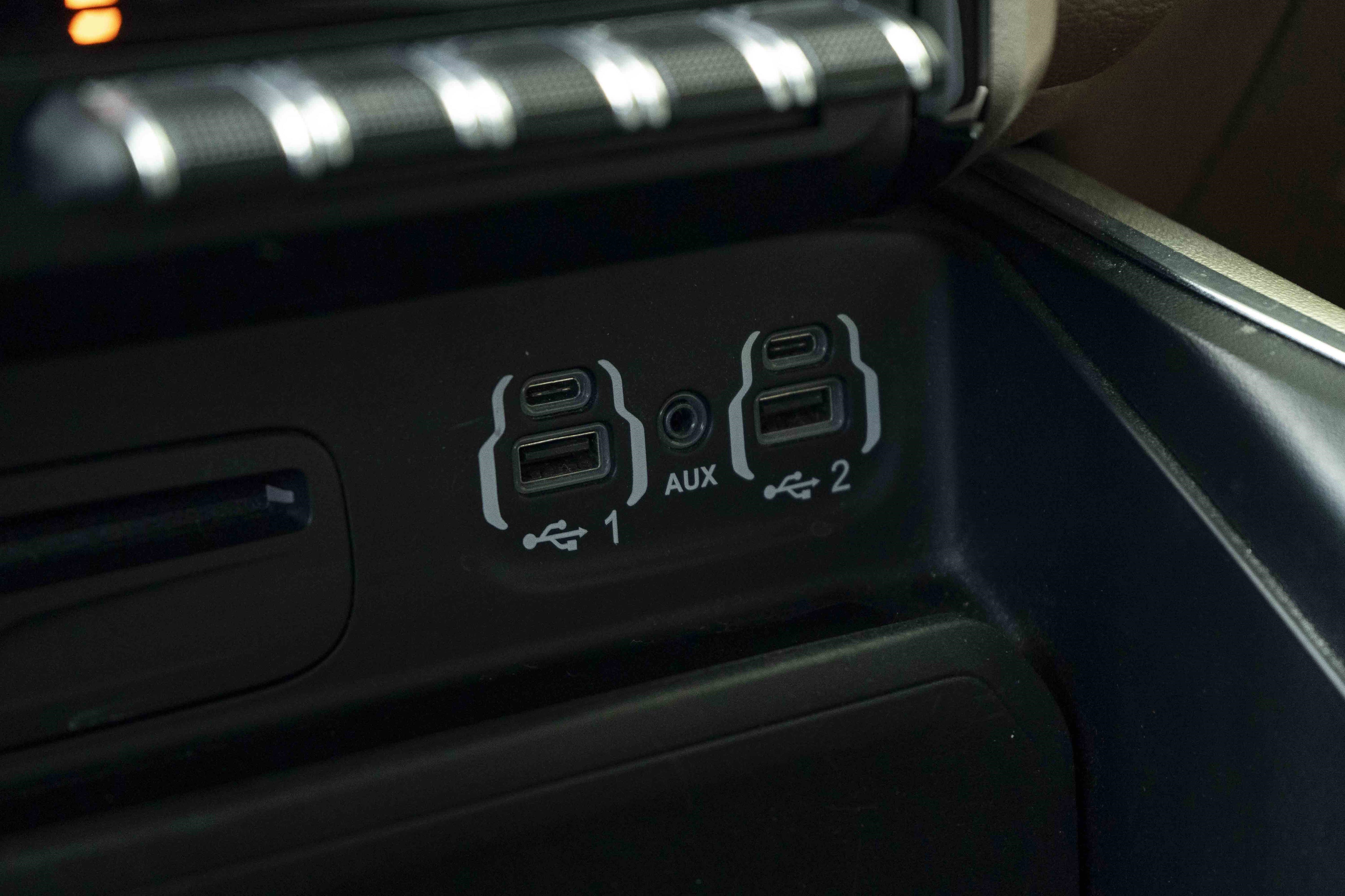 Used 2019 RAM 1500 Laramie AWD/4WD image 33