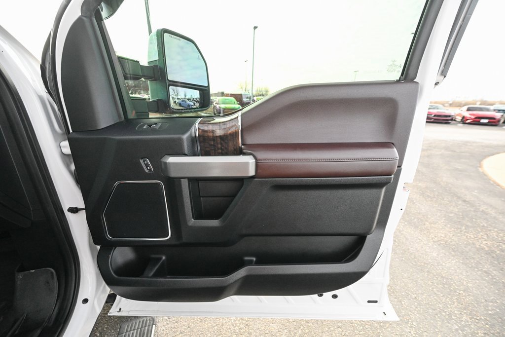 Used 2017 Ford F250 Platinum w/ Platinum Ultimate Package image 26