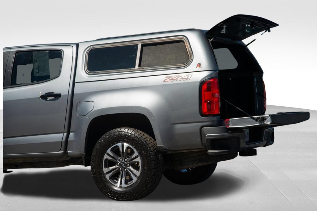 Used 2021 Chevrolet Colorado Z71 AWD/4WD image 9