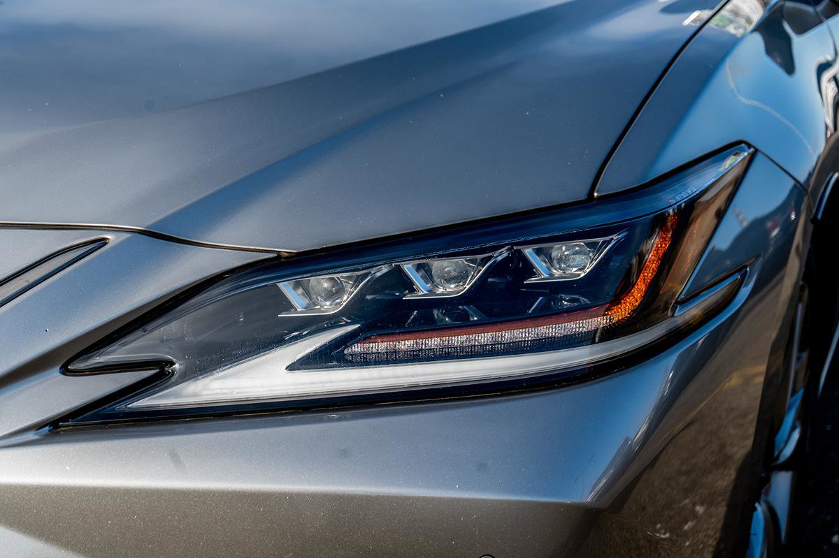 Used 2019 Lexus ES 350 F Sport image 7