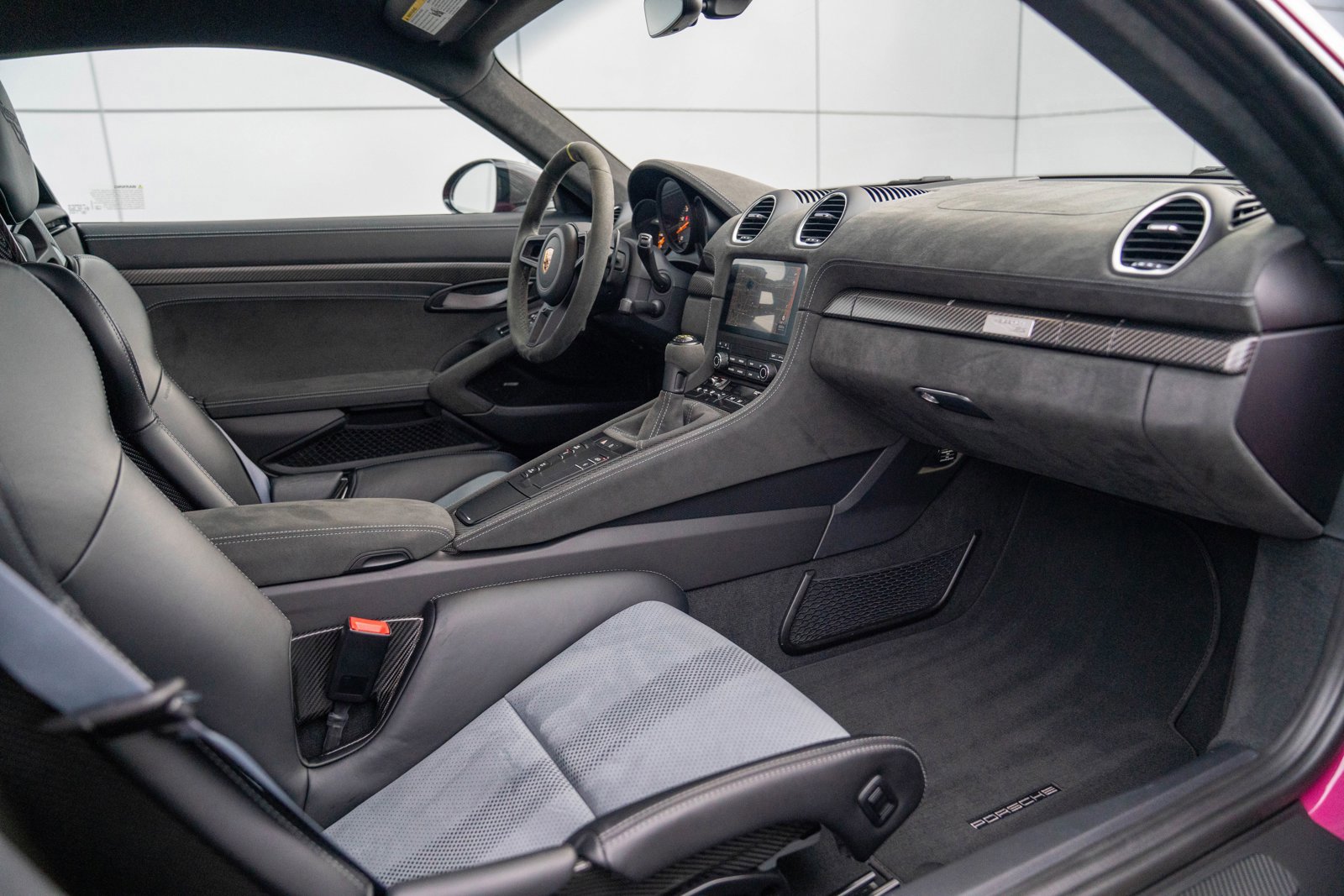 Certified 2025 Porsche 718 Cayman GT4 RS image 24