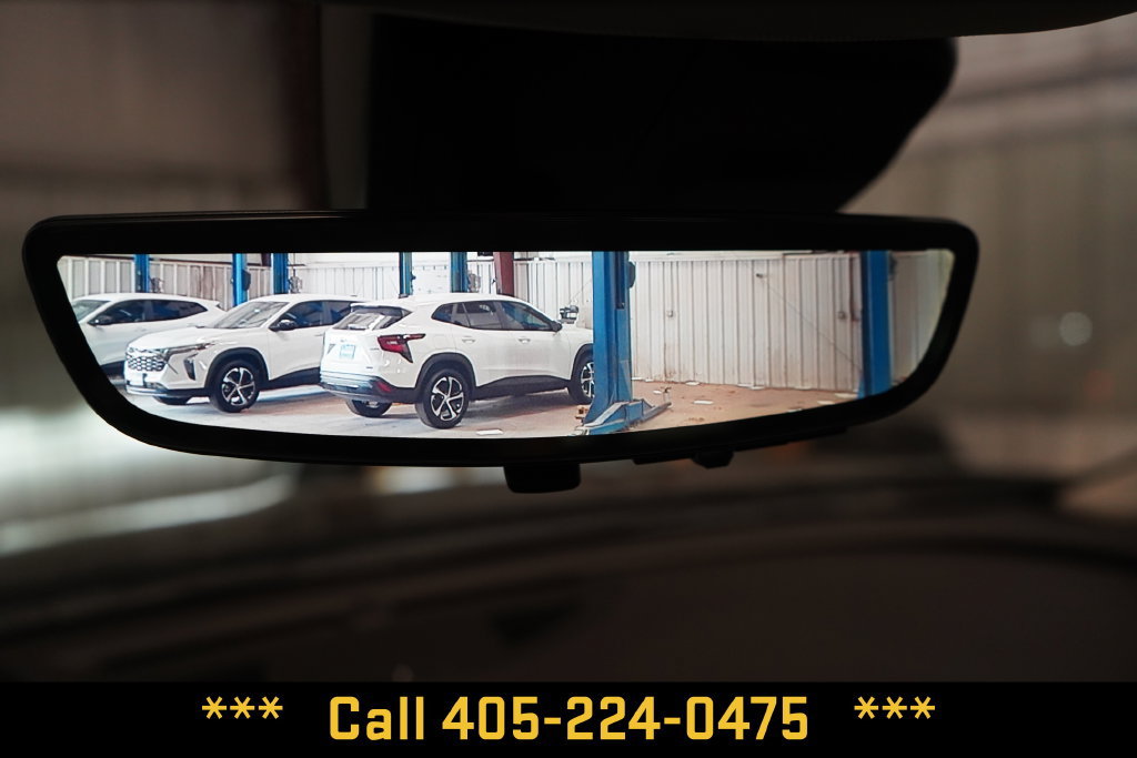 Used 2023 Buick Envision Avenir AWD/4WD image 37
