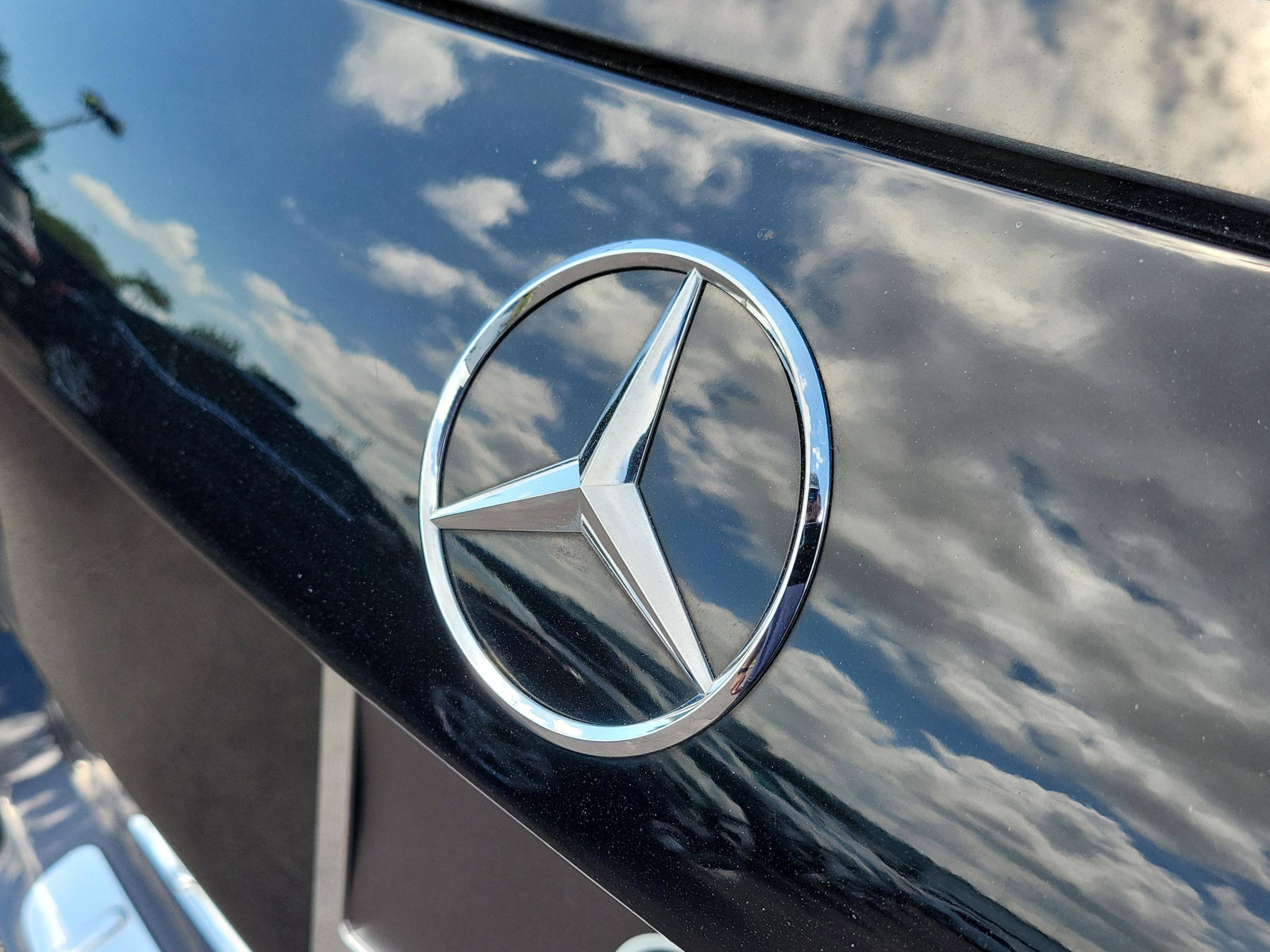 Certified 2022 Mercedes-Benz GLA 250 4MATIC image 31