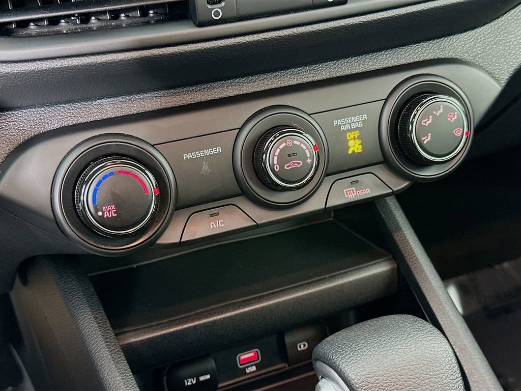 Used 2024 Kia Forte LXS image 20