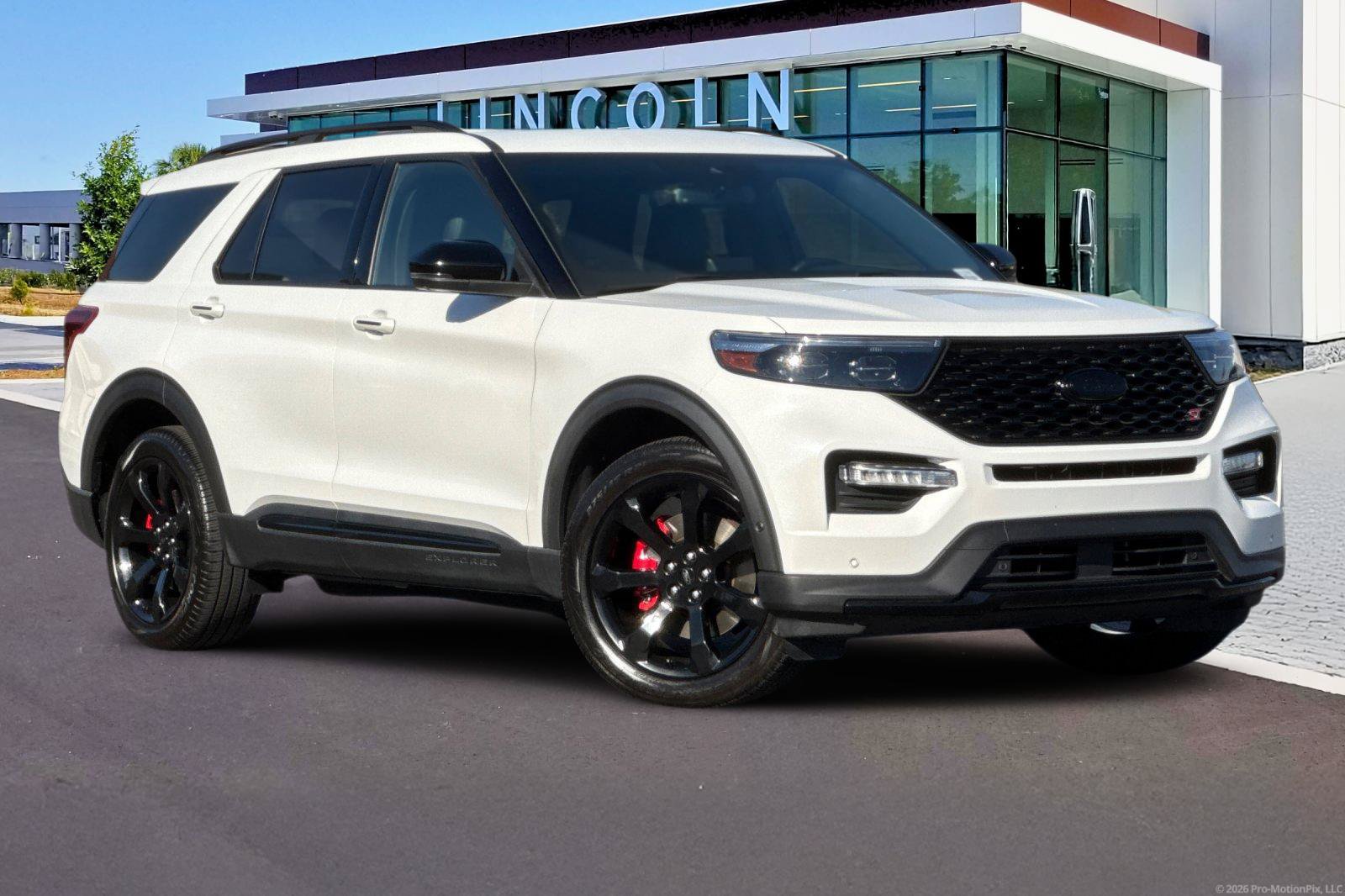 Used 2020 Ford Explorer ST w/ ST Street Pack AWD/4WD image 2